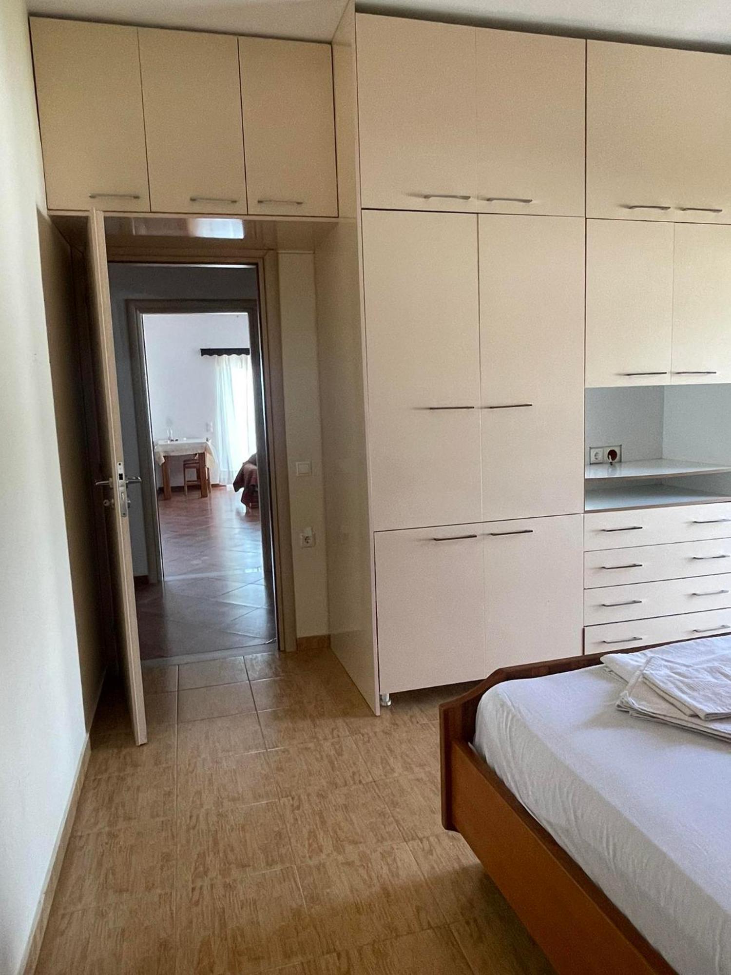 Anastasias Apartments Sarandë Exterior foto
